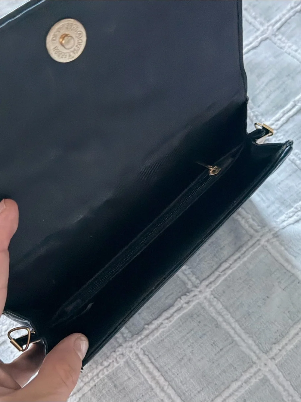 Crossbody bag